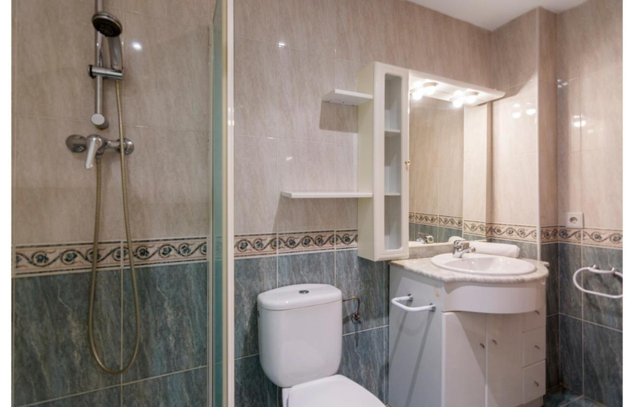 Homeholidaysrentals Salvador Pineda de Mar Exterior photo